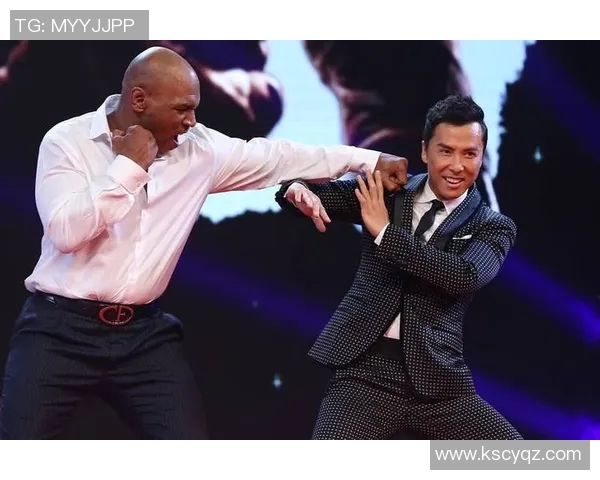 梦中与足球明星共舞泰森拳击传奇的奇妙旅程 梦中与足球明星共舞泰森拳击传奇的奇妙旅程