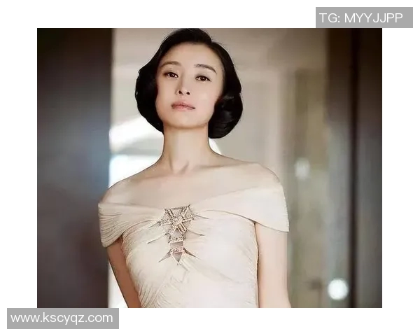 足球明星吴越的个人简介与精彩瞬间照片分享